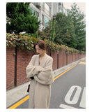 2025 Autumn Women's Loose Long Sweater Knitted Shirt Coat Lazy Wind Imitation Water Velvet Knitted Shirt Woman HZ0108