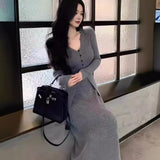 Korean Version Of Autumn And Winter New Square Long Sleeves Of Sleeves Fashion Sweater + High Waist Tight Half-Dress Knitted Two Sets Of Women HZ0108