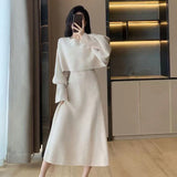 New French High-Grade Slim Slimy Small Small Fragrant Style Two Sets Of Knitted Dress Woman HZ0108