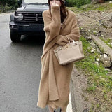 2025 Autumn Women's Loose Long Sweater Knitted Shirt Coat Lazy Wind Imitation Water Velvet Knitted Shirt Woman HZ0108